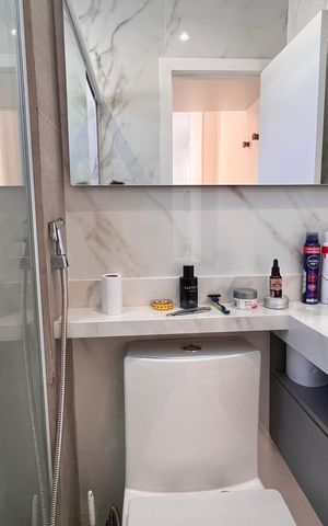 Studio para alugar com 25m², 0 quarto e sem vaga Studio para alugar com 25m², 0 quarto e sem vagaBanheiro