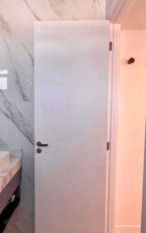 Studio para alugar com 25m², 0 quarto e sem vaga Studio para alugar com 25m², 0 quarto e sem vagaBanheiro