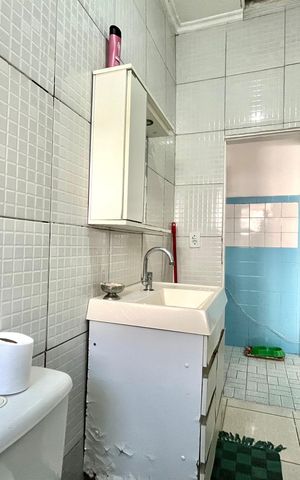 Casa à venda com 120m², 3 quartos e 2 vagasBanheiro