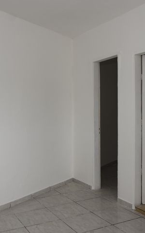Casa para alugar com 45m², 2 quartos e sem vagaSala