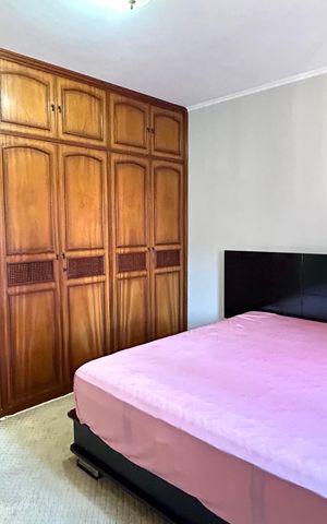 Casa à venda com 354m², 4 quartos e 5 vagas Casa à venda com 354m², 4 quartos e 5 vagasQuarto 3