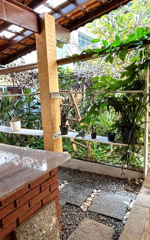 Casa à venda com 354m², 4 quartos e 5 vagas Casa à venda com 354m², 4 quartos e 5 vagasChurrasqueira