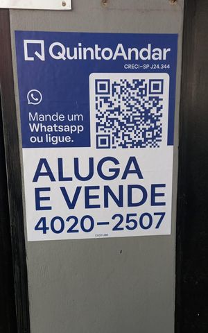 Casa à venda com 300m², 2 quartos e 6 vagas Casa à venda com 300m², 2 quartos e 6 vagasPlaca
