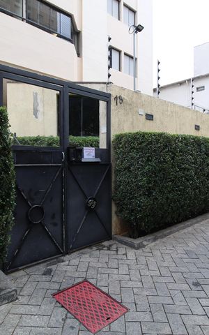 Apartamento à venda com 65m², 2 quartos e 1 vagaFachada
