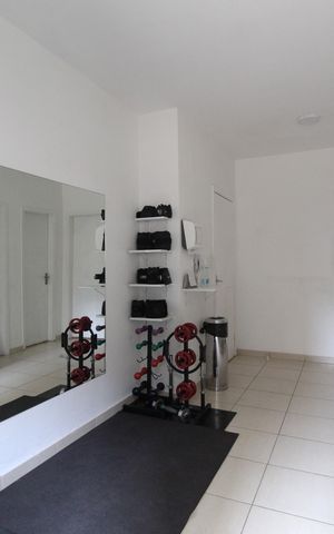 Apartamento à venda com 65m², 2 quartos e 1 vagaÁrea Comum - Academia