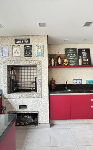 Apartamento à venda com 156m², 3 quartos e 3 vagas Apartamento à venda com 156m², 3 quartos e 3 vagasVaranda