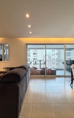 Apartamento à venda com 156m², 3 quartos e 3 vagas Apartamento à venda com 156m², 3 quartos e 3 vagasSala