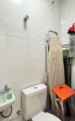 Apartamento à venda com 156m², 3 quartos e 3 vagas Apartamento à venda com 156m², 3 quartos e 3 vagasBanheiro de serviço