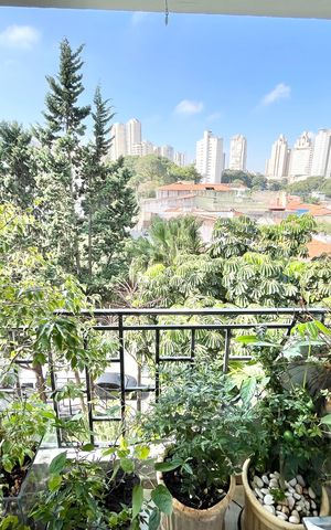 Apartamento à venda com 87m², 3 quartos e 2 vagas Apartamento à venda com 87m², 3 quartos e 2 vagasVaranda da Sala
