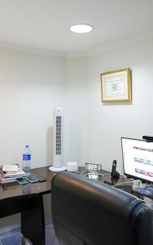 Casa para alugar com 396m², 4 quartos e 6 vagasEscritório 4