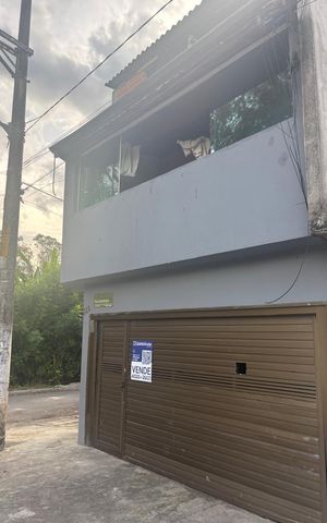 Casa à venda com 344m², 1 quarto e 4 vagasFachada 