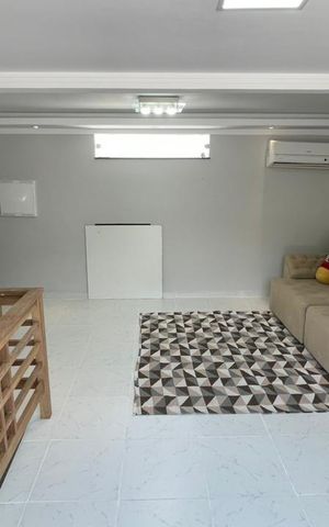 Casa de condomínio à venda com 308m², 3 quartos e 3 vagas