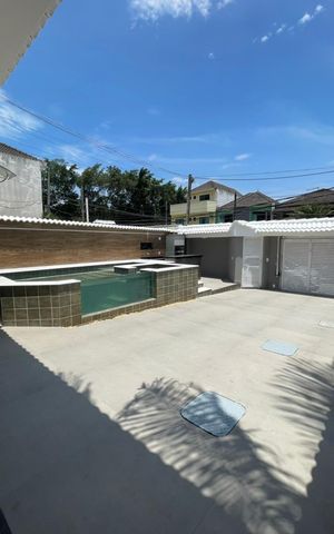 Casa de condomínio à venda com 308m², 3 quartos e 3 vagas