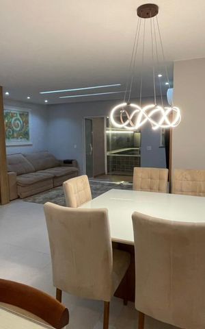 Casa de condomínio à venda com 308m², 3 quartos e 3 vagas