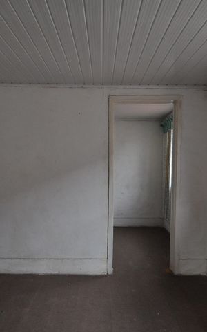 Casa à venda com 66m², 2 quartos e 2 vagasSala de TV