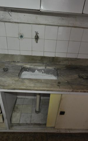 Casa à venda com 66m², 2 quartos e 2 vagasCozinha