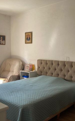 Casa à venda com 195m², 4 quartos e 2 vagasQuarto
