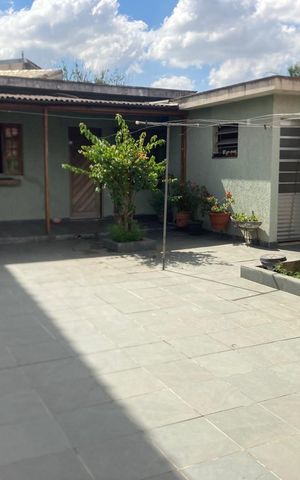 Casa à venda com 195m², 4 quartos e 2 vagasÁrea externa