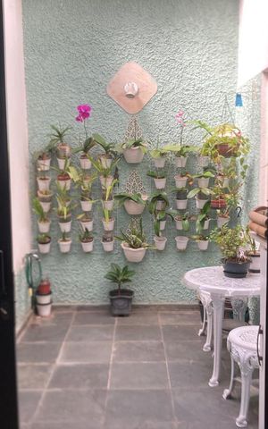 Casa à venda com 195m², 4 quartos e 2 vagasÁrea externa