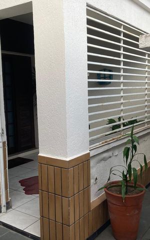 Casa à venda com 195m², 4 quartos e 2 vagasÁrea externa