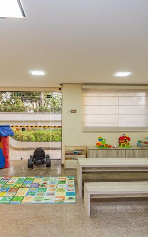 Apartamento para alugar com 220m², 4 quartos e 4 vagas Apartamento para alugar com 220m², 4 quartos e 4 vagasBrinquedoteca
