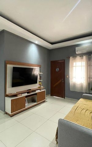 Casa à venda com 141m², 2 quartos e 2 vagas