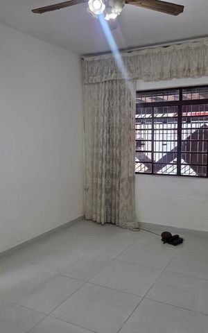 Casa à venda com 144m², 3 quartos e 1 vaga Casa à venda com 144m², 3 quartos e 1 vagaSala