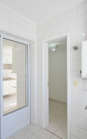 Apartamento para alugar com 165m², 4 quartos e 3 vagasLavanderia