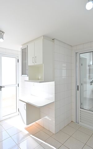 Apartamento para alugar com 165m², 4 quartos e 3 vagasCozinha