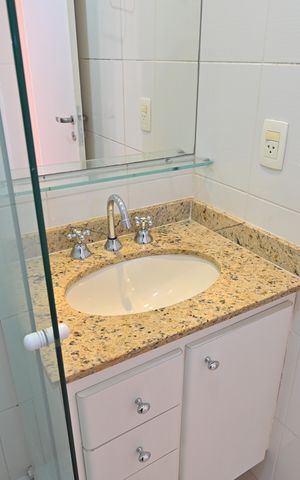 Apartamento para alugar com 165m², 4 quartos e 3 vagasBanheiro Social