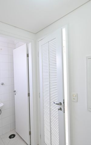 Apartamento para alugar com 165m², 4 quartos e 3 vagasQuarto de Serviço