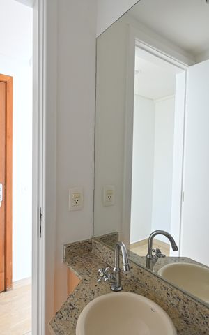 Apartamento para alugar com 165m², 4 quartos e 3 vagasLavabo