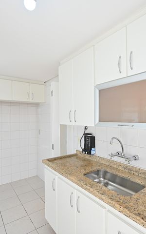 Apartamento para alugar com 165m², 4 quartos e 3 vagasCozinha