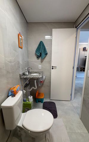 Apartamento à venda com 68m², 2 quartos e 1 vaga Apartamento à venda com 68m², 2 quartos e 1 vagaBanheiro