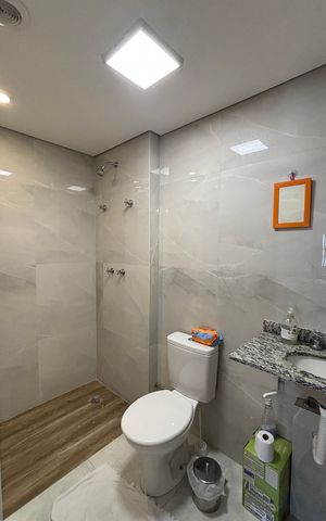 Apartamento à venda com 68m², 2 quartos e 1 vaga Apartamento à venda com 68m², 2 quartos e 1 vagaBanheiro