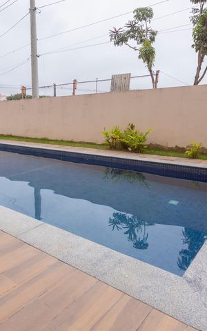 Apartamento à venda com 25m², 2 quartos e sem vagaÁrea comum - Piscina