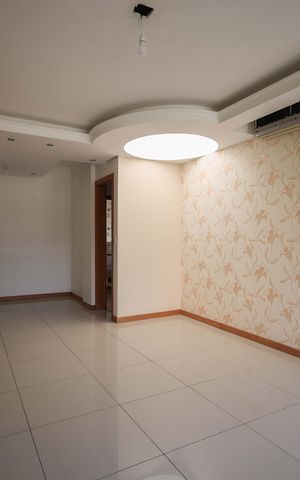 Apartamento à venda com 98m², 2 quartos e 1 vagaSala
