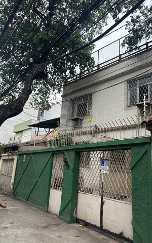 Casa à venda com 450m², 5 quartos e 4 vagas