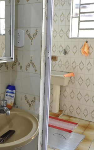 Casa à venda com 112m², 2 quartos e 1 vagaBanheiro de Serviço 