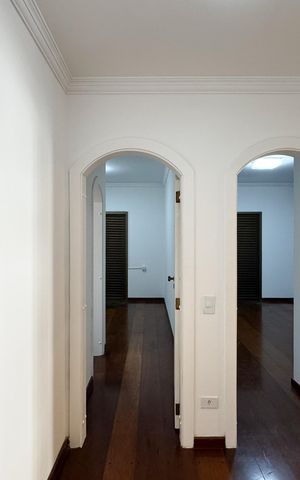 Apartamento à venda com 230m², 3 quartos e 3 vagas Apartamento à venda com 230m², 3 quartos e 3 vagasAcesso - Quartos