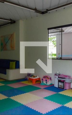 Apartamento à venda com 230m², 3 quartos e 3 vagas Apartamento à venda com 230m², 3 quartos e 3 vagasÁrea comum - Brinquedoteca