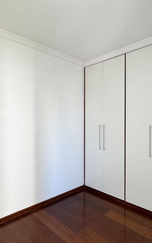 Apartamento à venda com 230m², 3 quartos e 3 vagas Apartamento à venda com 230m², 3 quartos e 3 vagasSuíte 2