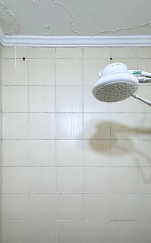 Apartamento à venda com 230m², 3 quartos e 3 vagas Apartamento à venda com 230m², 3 quartos e 3 vagasBanheiro de serviço