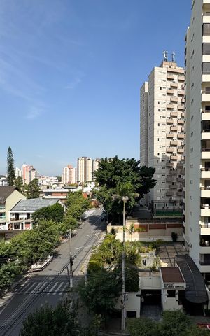 Apartamento à venda com 230m², 3 quartos e 3 vagas Apartamento à venda com 230m², 3 quartos e 3 vagasVista - Suíte 3