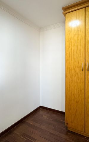 Apartamento à venda com 230m², 3 quartos e 3 vagas Apartamento à venda com 230m², 3 quartos e 3 vagasQuarto de Serviço