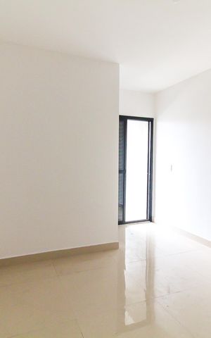 Casa à venda com 116m², 3 quartos e 2 vagas Casa à venda com 116m², 3 quartos e 2 vagasSuíte