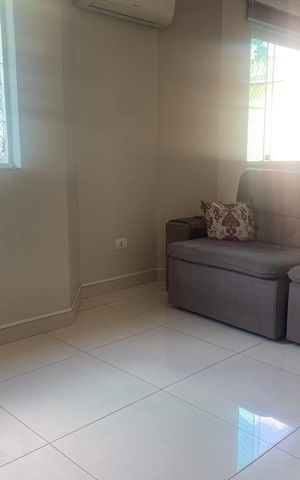 Casa de condomínio à venda com 110m², 3 quartos e 2 vagas Casa de condomínio à venda com 110m², 3 quartos e 2 vagasSala