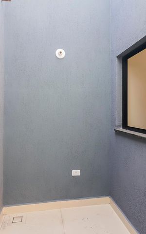 Casa à venda com 116m², 3 quartos e 2 vagasJardim de Inverno