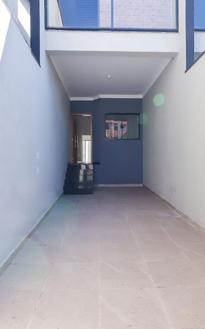 Casa à venda com 116m², 3 quartos e 2 vagasGaragem