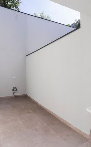 Casa à venda com 116m², 3 quartos e 2 vagasÁrea de Serviço / Quintal
